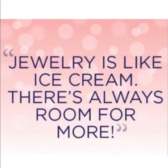 Vintage Earrings, Flower Basket Butterfly, Garden - Picture 7 of 11